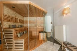 Beach Walk Villa w/ Sauna & Game Room - Image 5