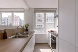 Beachside retreat near Oostende casino - Image 4