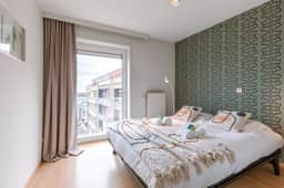 Coastal retreat near beach w/ terrace - Image 3