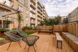 Seaside apartment w/ garden views & BBQ - Image 4