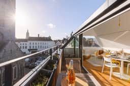 Bright 2BR apartment w/ balcony - Image 4