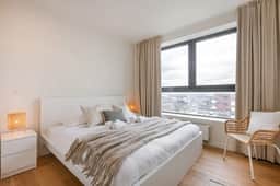 2BR stay w/ Scheldt view terrace - 5 mins to MAS - Image 3