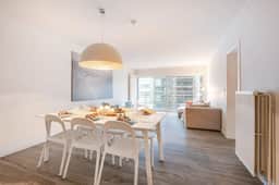 Coastal escape - pet-friendly & parking - Image 2