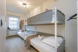 Bright 2BR w/ full kitchen near the coast - Image 5