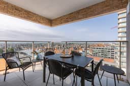 1BR unit w/ parking & elevator - Image 4