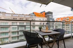Bright coast escape w/ double terrace - Image 4