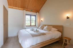 Secluded estate | Pond & terrace, 30 mins to Bruges - Image 3