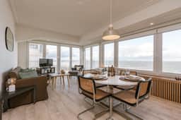 Casiola waterfront apt - sea views - Image 2