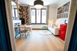Cozy 1BR stay w/ backyard & balcony - Image 2