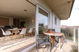 Family retreat near beach w/ terraces - Image 3