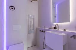 Beachfront Studio in Knokke Heist with Kitchen - Image 4