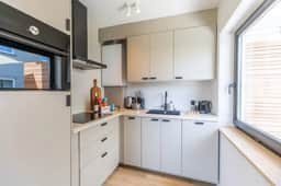 Cozy 2BR apartment w/ beach access - Image 4