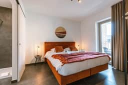 Cozy 2BR coastal retreat w/ elevator access - Image 3