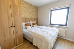 Cozy 2BR apartment w/ beach access - Image 3