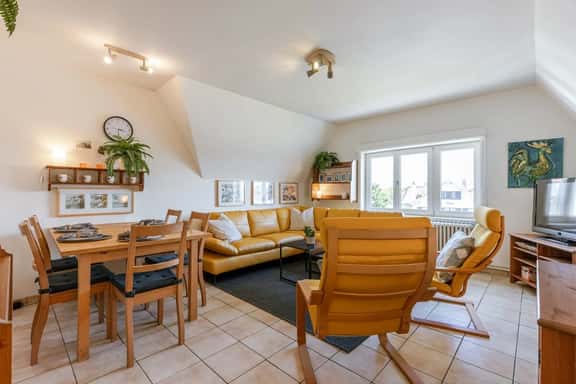 Casiola coastal retreat w/ beach access - Image 1