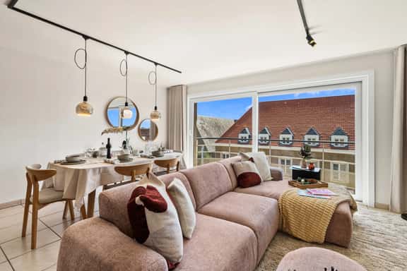 Beachfront Patio Apt in Koksijde w/ Natural Light - Image 1