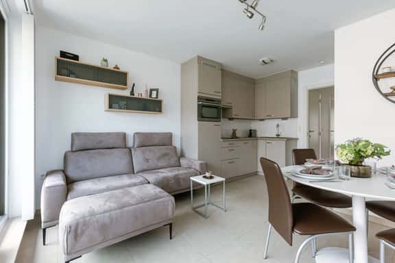 Bright coast escape w/ double terrace - Image 1