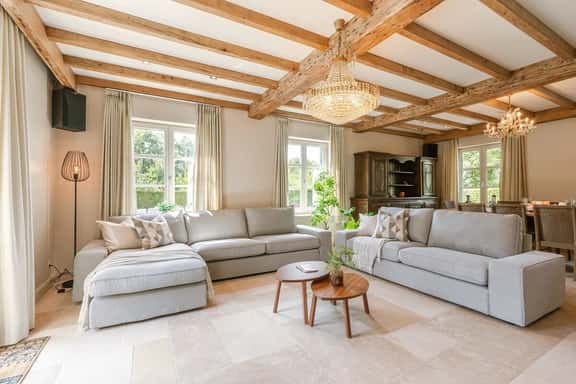 Secluded estate | Pond & terrace, 30 mins to Bruges - Image 1