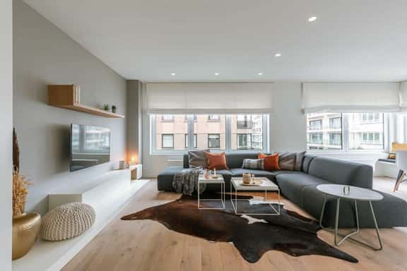 Casiola coastal stay - parking & terrace - Image 1