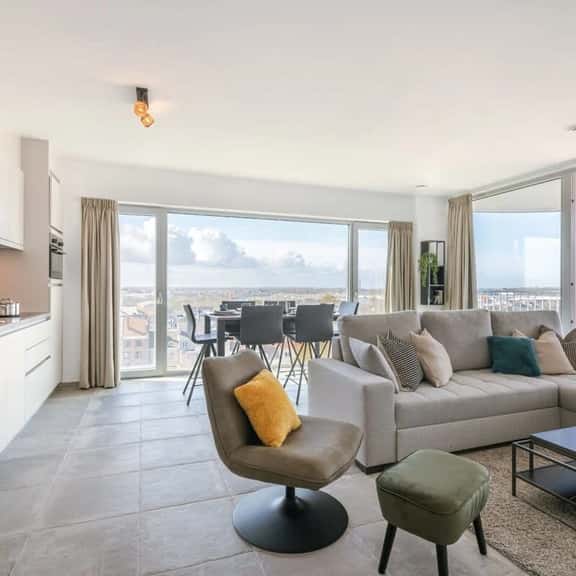 Coastal retreat - terrace, beach gear & sea views - Image 1