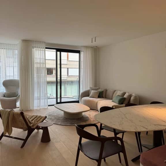 Apartment w/ beach access & balcony - Image 1