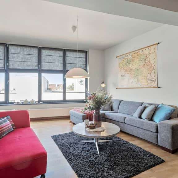 Top-floor penthouse w/ beach access - Image 1