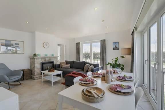 Waterfront retreat near Zeebrugge beach - Image 5