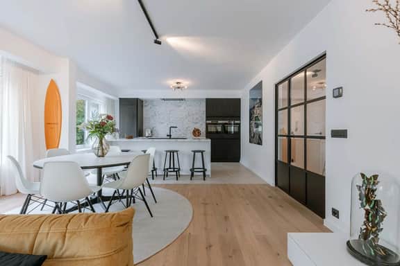 Family-ready apt w/ game console - heart of Ostend - Image 5