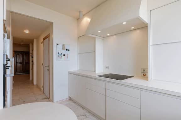 4-bedroom escape w/ backyard & beach access - Image 4