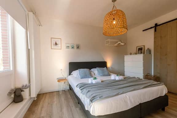 Beachfront Apt w/ Gear & Free Parking, De Haan - Image 3