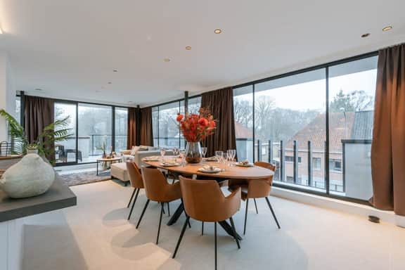 Light-filled 2BR retreat w/ two terraces - Image 2