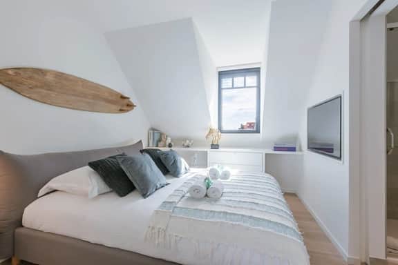 Central Knokke apt - terrace views & parking - Image 3