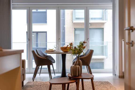 Beachfront Apt 50m from Zeedijk w/ Ocean Views - Image 2
