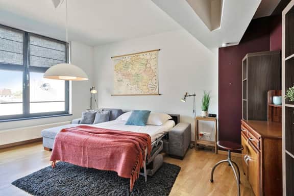 Top-floor penthouse w/ beach access - Image 3