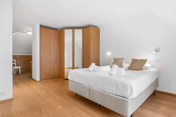 Casiola - Charming Duplex with Terrace in Knokke - Image 3